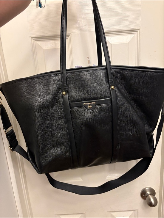 Michael Kors Handbags - Michael Kors Black Pebbled Leather Shoulder Tote with Gold Accents